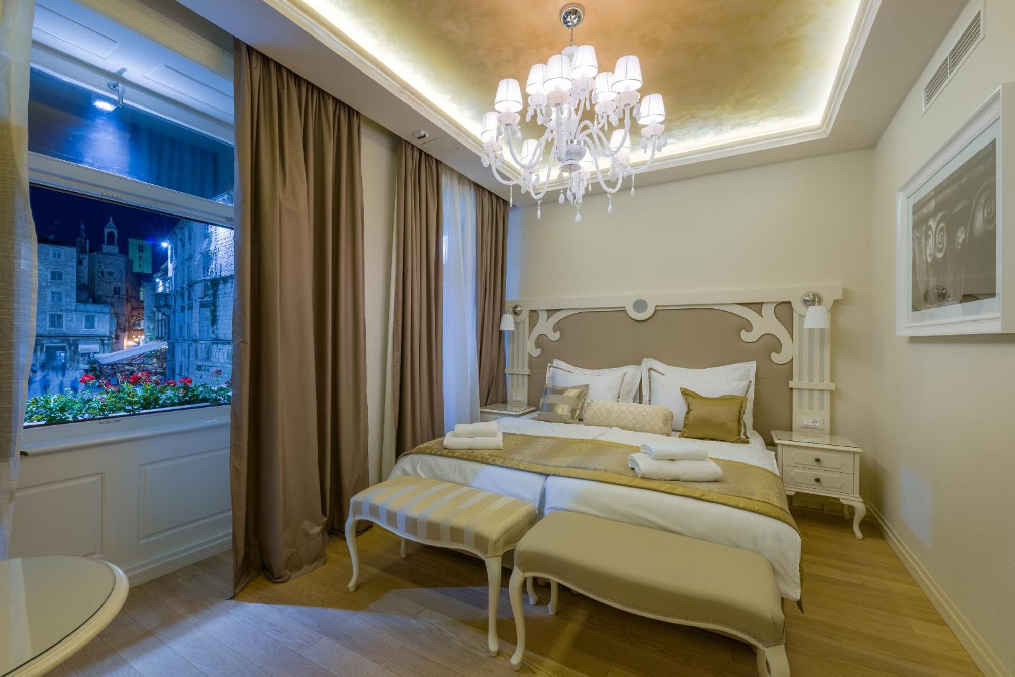 Piazza Heritage Hotel Split Eksteriør billede