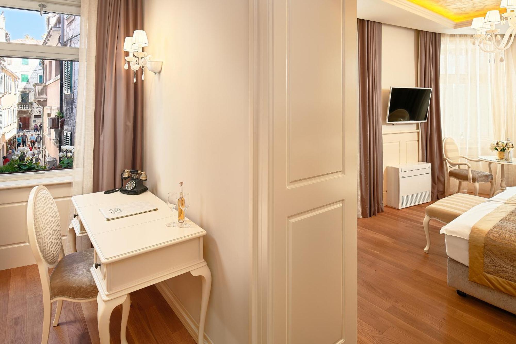 Piazza Heritage Hotel Split Eksteriør billede