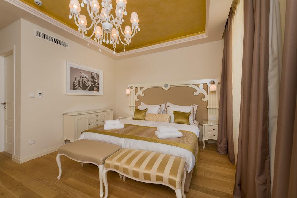 Piazza Heritage Hotel Split Eksteriør billede